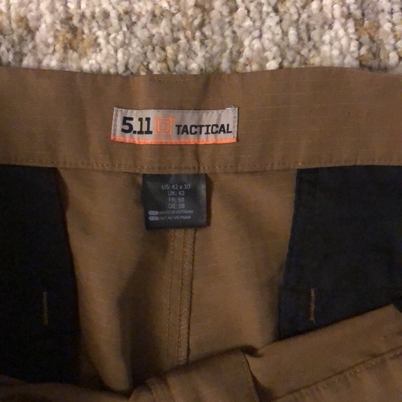 5.11 Tactical NWOT pants - Picture 4 of 7